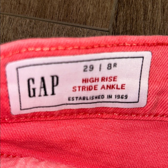 GAP HIGH RISE WIDE LEG STRIDE ANKLE JEANS SIZE 8 NWT - Picture 2 of 6